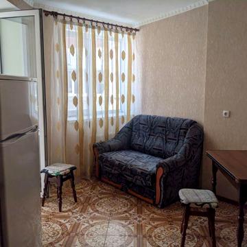 Продажа 1к.кв.  Бровари ,вул.Грушевського, 8/14. 50000у.о