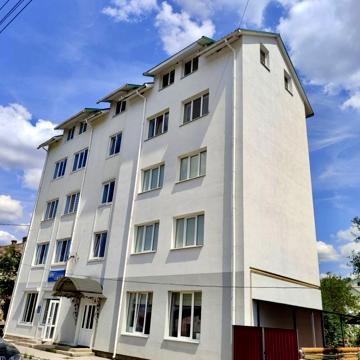 Продається 4-кімнатна 2-рівнева квартира в новобудові . Чортків