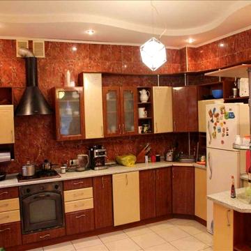 Розкішний будинок в 3 рівнях. Яр. Полтава