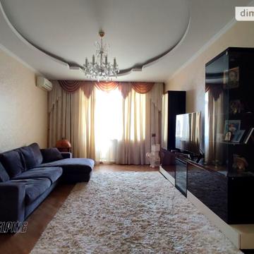 Продаж 3к Квартира Маршала Говорова вулиця
