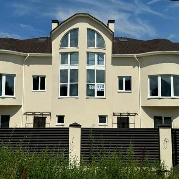 Козацька вул., 44