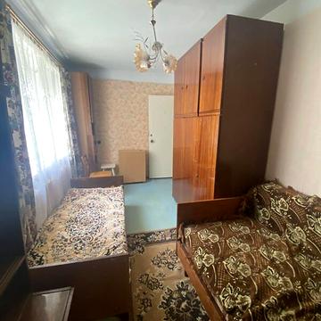 Продаж 3к Квартира Молодіжна вулиця