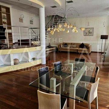 Аренда квартиры, ул. Евгения Чикаленко, Шевченковский р-н, Центр