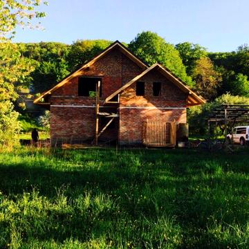 Продам Будинок з земельною ділянкою М, Вижниця (Чернівецька Область)