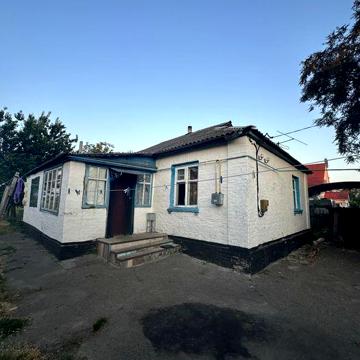 Продаж цегляного будинку на 25 сотках в с. Іванків