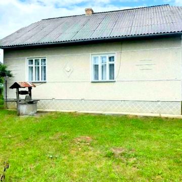 Продається будинок 88 м2, з ділянкою