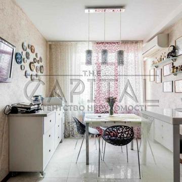 Продажа квартиры в ЖК Александровский, Соломенский район. ЖК Александівський