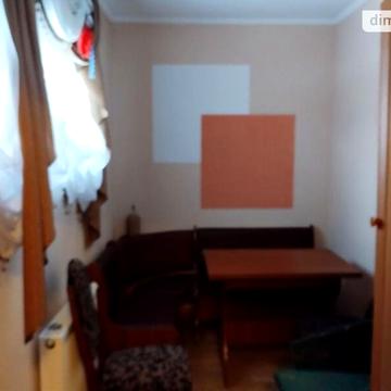 Продаж 2к Дім Миру вулиця