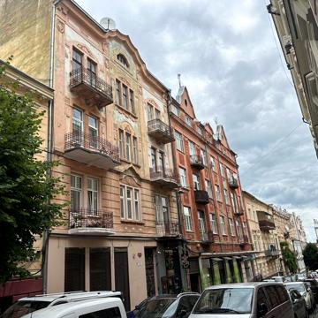 Доброго вул., 1