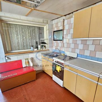 Кавказька вул., 212