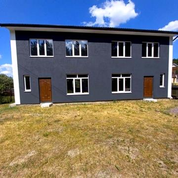 Продаж будинку на дві родини в Забуччі
