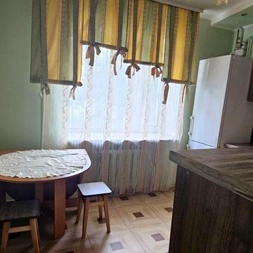 3 кімнатна квартира 88 кв.м. 200 м Київський шлях