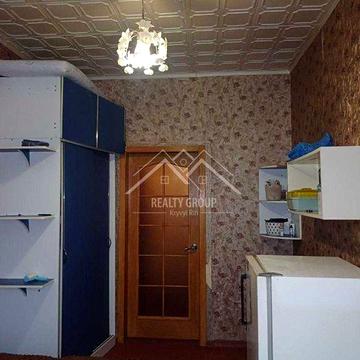 Продаж 2 кімн. сталінки по вул. Дишинського