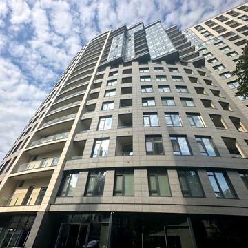 Продам 4-ю квартиру ул.Сичевых Стрельцов 44а ЖК А 52