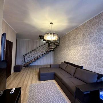 Продаж дворівневої квартири 85 м2 по вул. Осипенка ЖК Вишневий Сад
