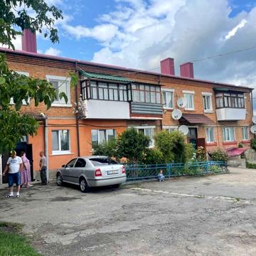 Продається 2-кімнатна квартира в самому серці Ярмолинців! HH