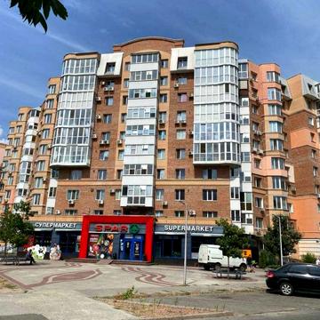 Продам 3-х кімнатну квартиру, ЛЕВАДА, Головка, 15