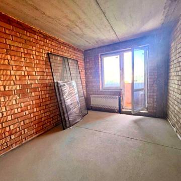 Продам 2-комнатную квартиру Афина -4
