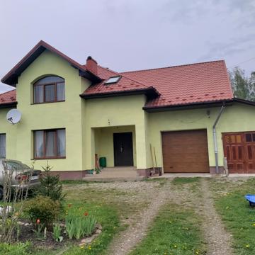 Коломийська, 7