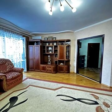 Продаж 1к Квартира Водопровідна вулиця