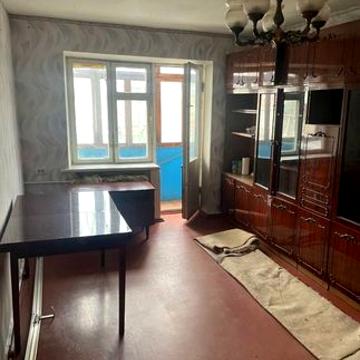 На продаж 3 кімнатна квартира 
54,5