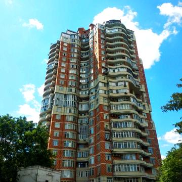 Срочная   продажа  2-ком.   пр. Шевченко/ парк им. Победы ЖК Кукуруза