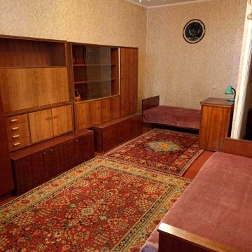 19m 1 квартира метро Индустриальная Роганський Грицевца