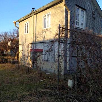 Продам дачу Осокорки  Садова,130 рядом Днепр и озера с документами