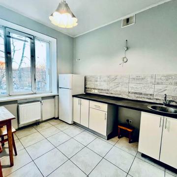 Семінарська вул. (Володарського), 46