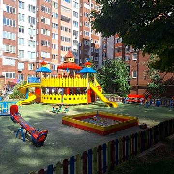 Продам 1 кімнатну квартиру  вул. Соборна 107 Б