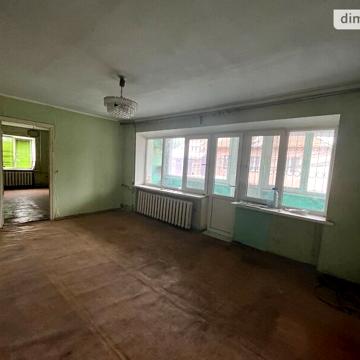 Продаж 3к Квартира Будівельників вулиця