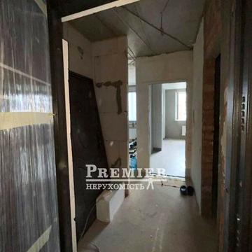 Продаж 1к Квартира Академіка Сахарова вулиця