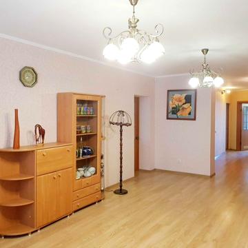 Простора 4к кв з А/О початок пр. Свободи 3 поверх