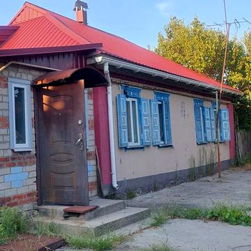 Продам ДОБРОТНИЙ будинок с.Рокитне( передмістя КРЕМЕНЧУКА,до 10 км)