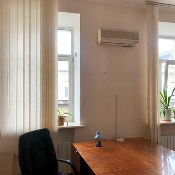 Продажа квартиры с мансардой на Крещатике, Пассаж, Киев
