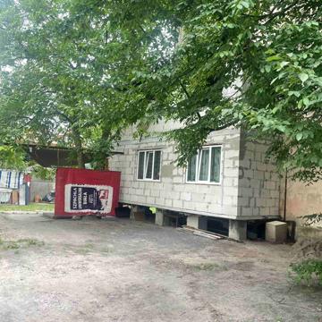 Володимира Антоновича вул. (), 121