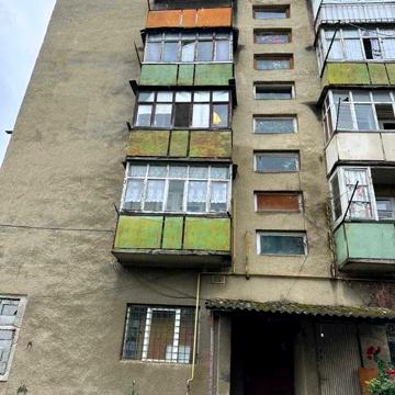 Продається 1 кімнатна квартира в смт. Тересва