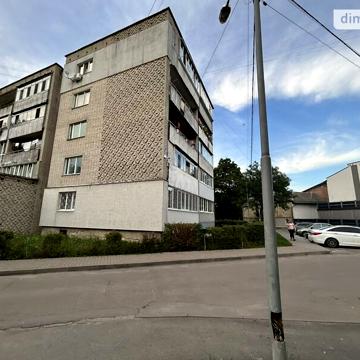 Продаж 3к Квартира вул. Петлюри Симона