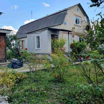 Продаж будинку в смт Рокитне