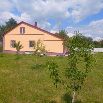 Заміський будинок