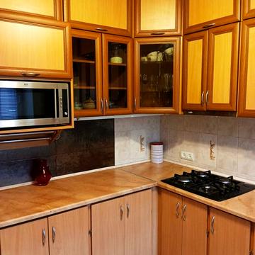 D1A Продам 2 комнатную квартиру в Центре ул. Тринклера