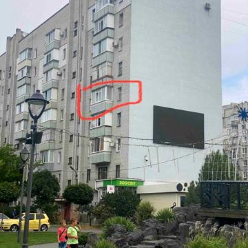 Продадам 3-х комнатгую квартиру в центре города