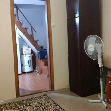 Продаж 2к Дім Автомобіліст масив