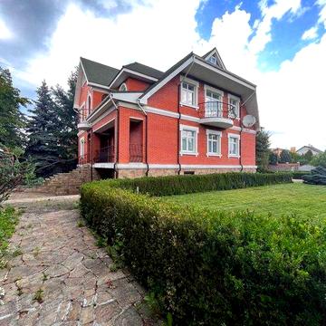 Без %. Продаж будинку на Петропавлівській Борщагівці 720 м2