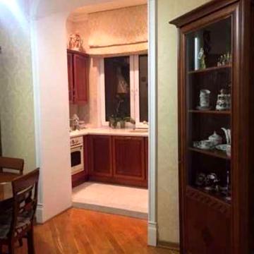 Продам квартиру ул. Мазепы 4/6