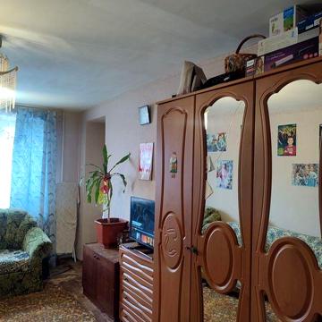 Продаж 3 кімнатної квартири по. Мира