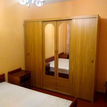 Сдам 2 ком,ул.Харьковское шоссе 148,метро Харьковская