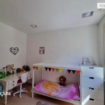 Продаж 6к Дім Миколи Сингаївського (Ново-Оскольська) вулиця