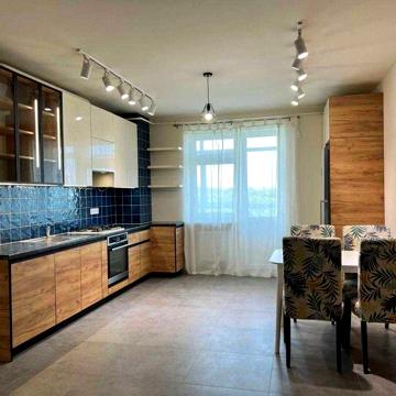 Продаж 2кім квартири по вул.Жасминова