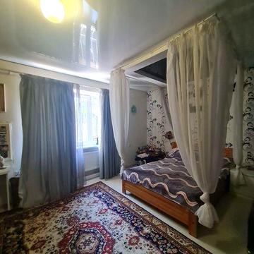 Срочно продам дом 75м  + швейным цехом 150м  на Ленпоселке